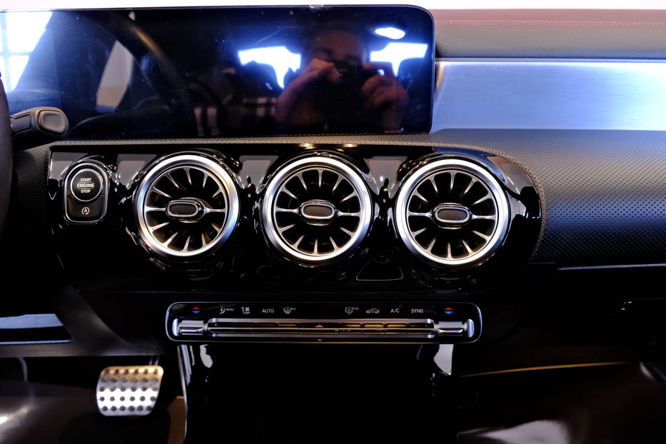 Продам Mercedes-Benz CLA-Class AMG 2022 года в Одессе