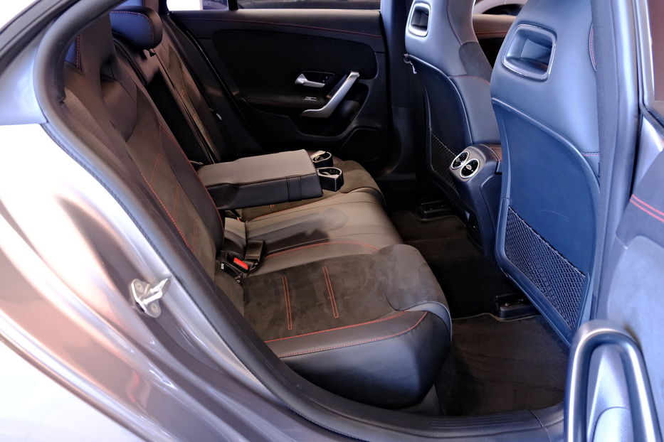 Продам Mercedes-Benz CLA-Class AMG 2022 года в Одессе