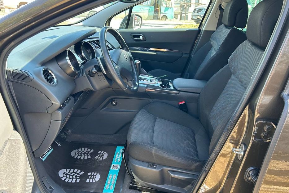 Продам Peugeot 3008 2011 года в Черновцах