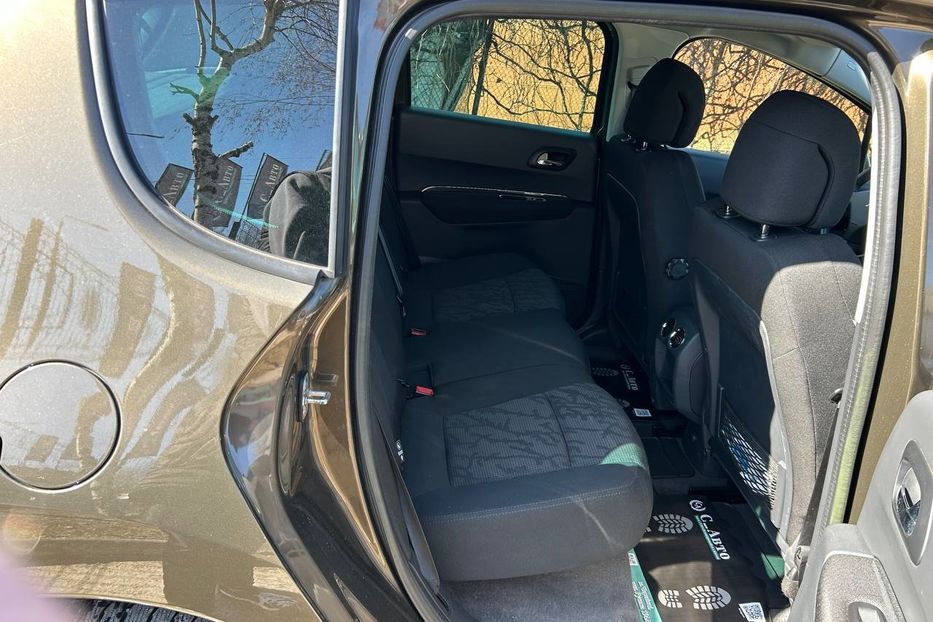 Продам Peugeot 3008 2011 года в Черновцах