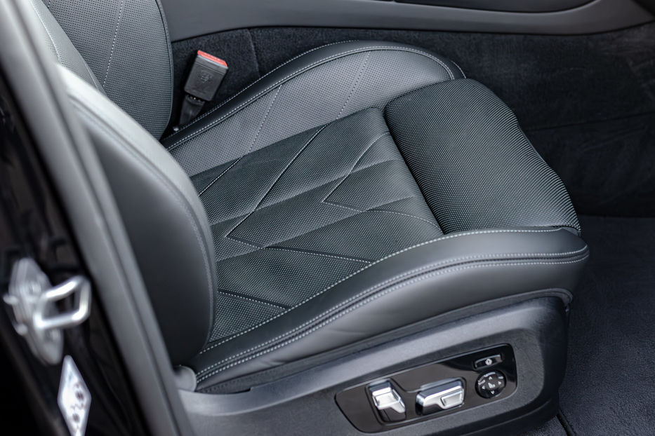 Продам BMW X5 M XM 2023 года в Киеве