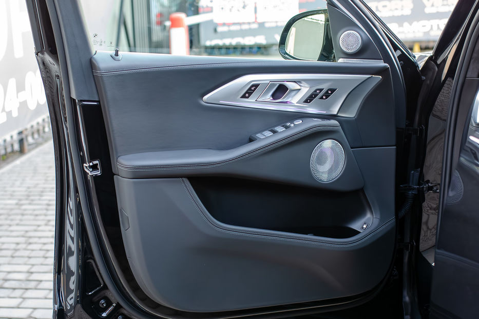 Продам BMW X5 M XM 2023 года в Киеве