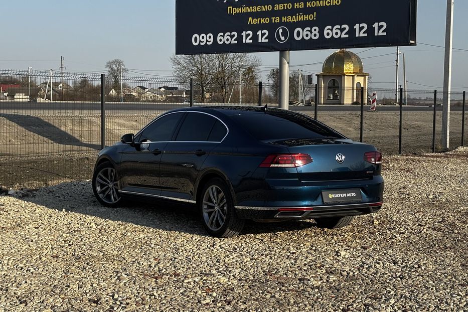 Продам Volkswagen Passat B8 240к.с 2020 года в Львове