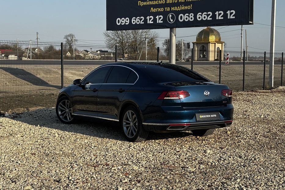 Продам Volkswagen Passat B8 240к.с 2020 года в Львове