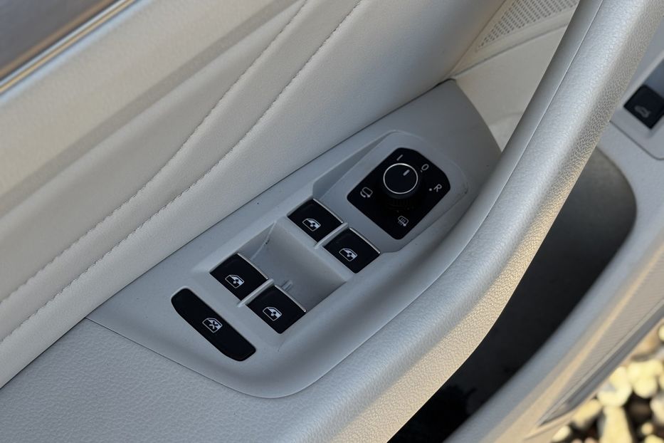 Продам Volkswagen Passat B8 240к.с 2020 года в Львове