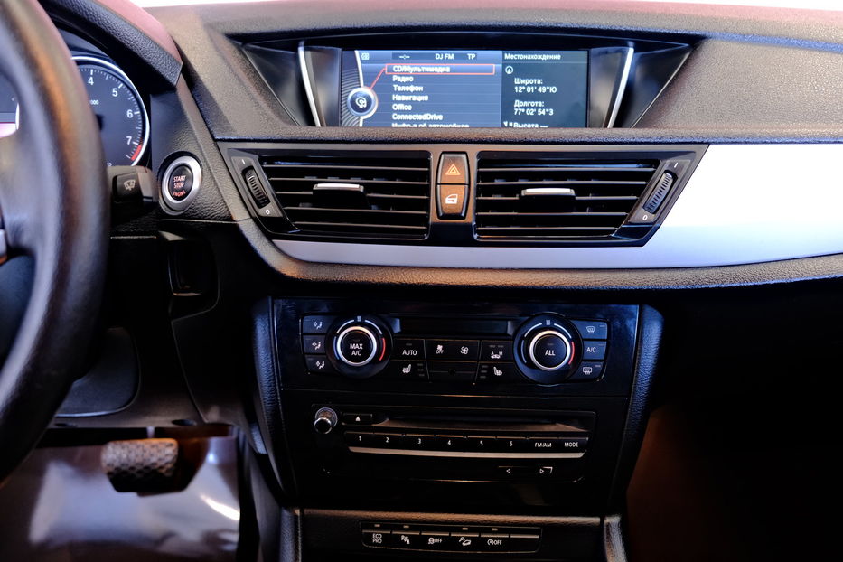 Продам BMW X1 2015 года в Одессе