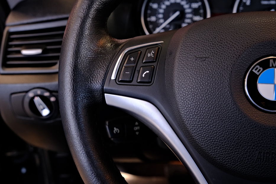 Продам BMW X1 2015 года в Одессе