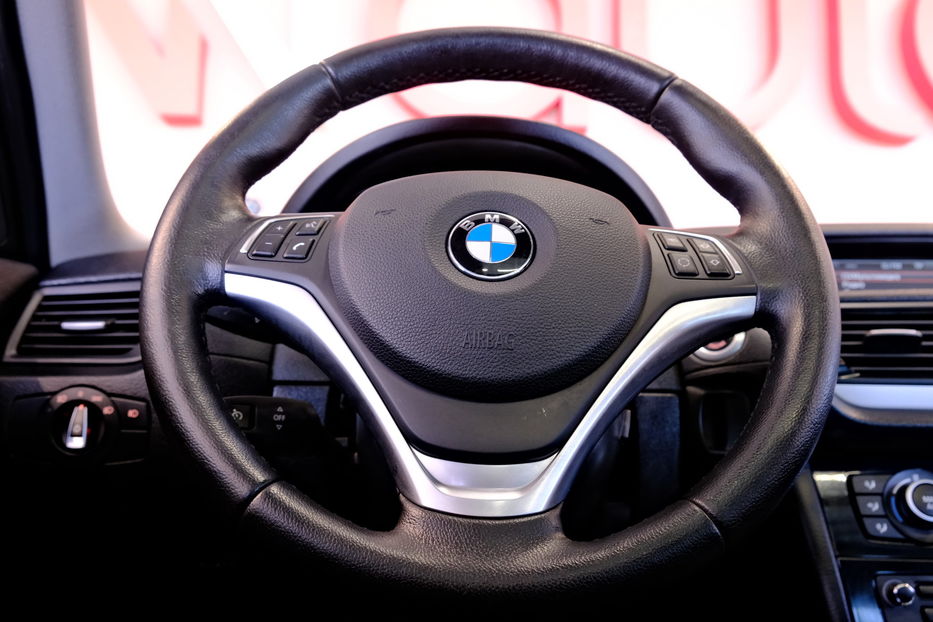 Продам BMW X1 2015 года в Одессе
