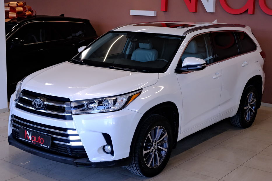 Продам Toyota Highlander 2017 года в Одессе