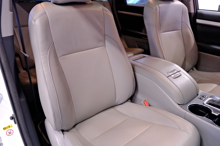 Продам Toyota Highlander 2017 года в Одессе