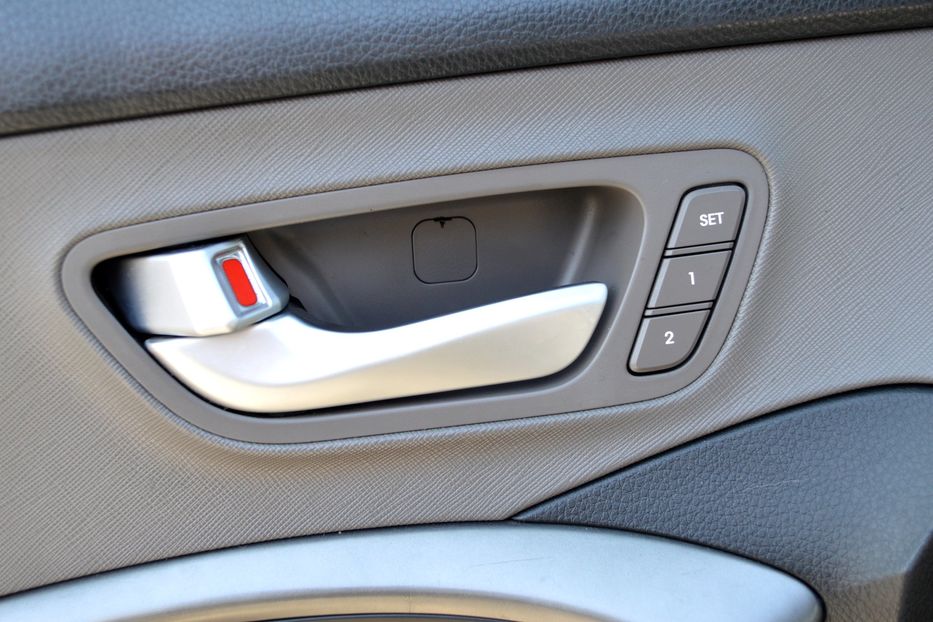 Продам Hyundai Santa FE Ultimate 2017 года в Одессе