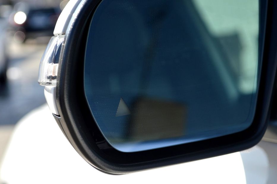 Продам Mercedes-Benz GLA-Class GLB 2020 года в Одессе