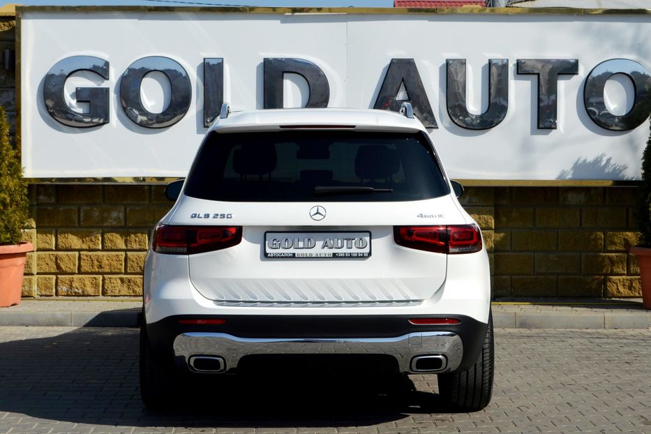 Продам Mercedes-Benz GLA-Class GLB 2020 года в Одессе