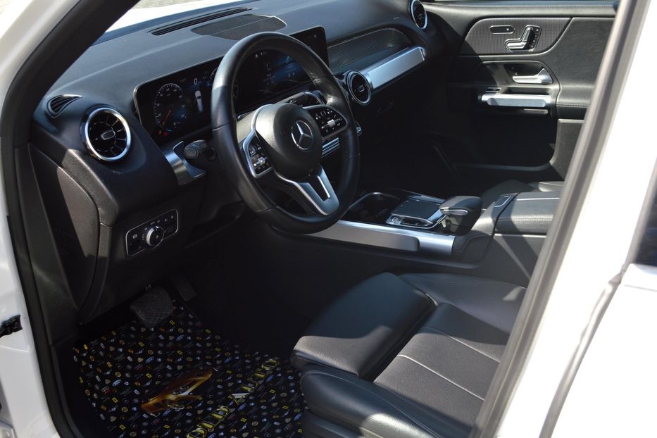 Продам Mercedes-Benz GLA-Class GLB 2020 года в Одессе