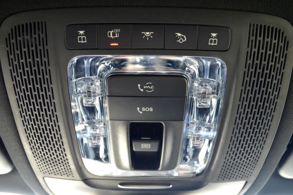 Продам Mercedes-Benz GLA-Class GLB 2020 года в Одессе