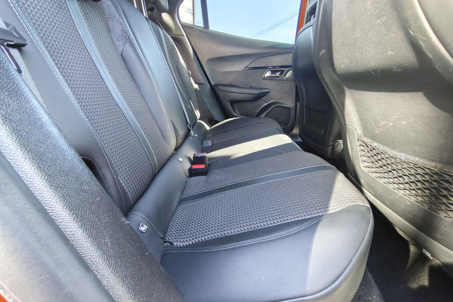 Продам Peugeot 2008 1.2 PureTech AT (155 к. с.) 2020 года в Киеве