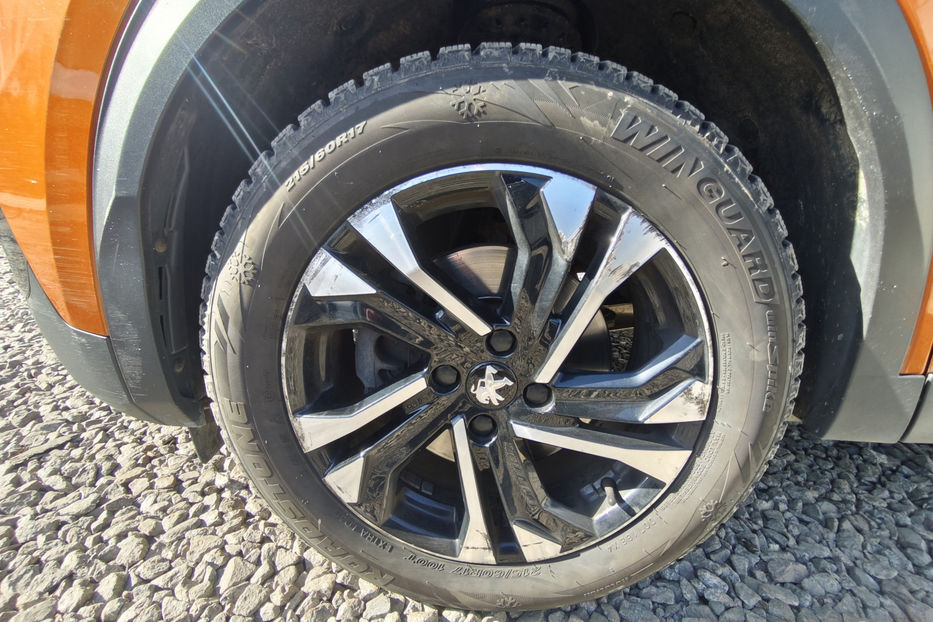 Продам Peugeot 2008 1.2 PureTech AT (155 к. с.) 2020 года в Киеве