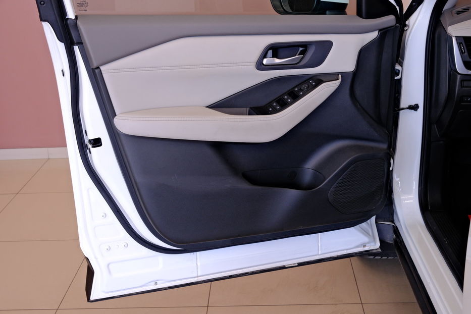 Продам Nissan Rogue SV 2023 года в Одессе