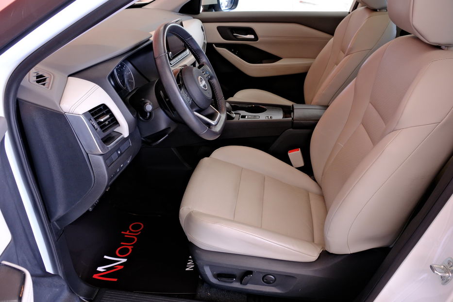 Продам Nissan Rogue SV 2023 года в Одессе