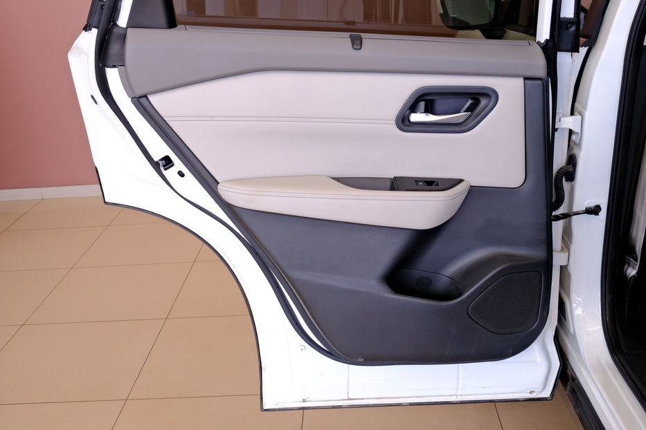 Продам Nissan Rogue SV 2023 года в Одессе