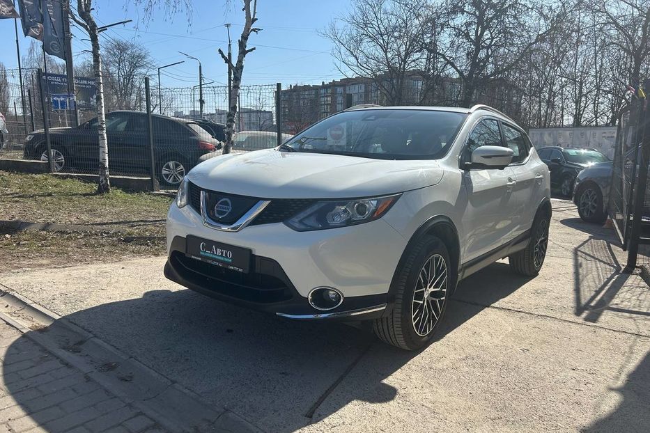 Продам Nissan Rogue Sport 2018 года в Черновцах