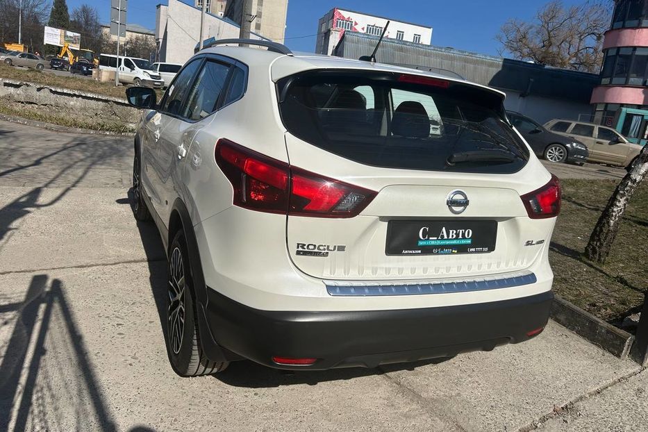 Продам Nissan Rogue Sport 2018 года в Черновцах