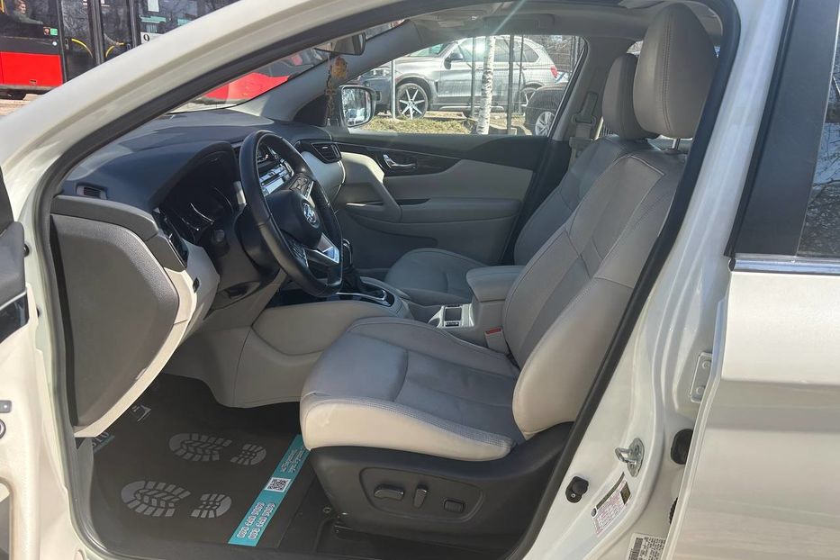 Продам Nissan Rogue Sport 2018 года в Черновцах