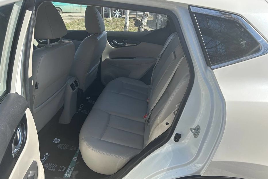 Продам Nissan Rogue Sport 2018 года в Черновцах