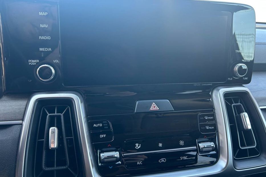 Продам Kia Sorento 2022 года в Черновцах