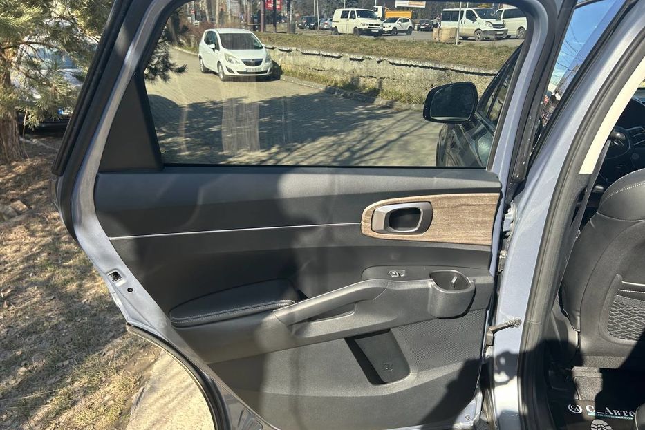 Продам Kia Sorento 2022 года в Черновцах