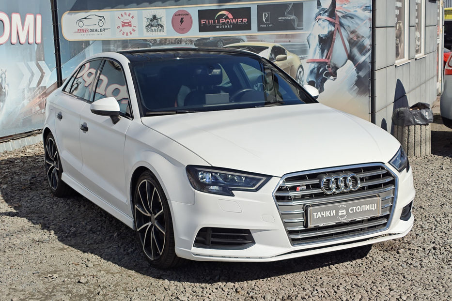 Продам Audi S3 2.0 TFSI S-Tronic 2015 года в Киеве