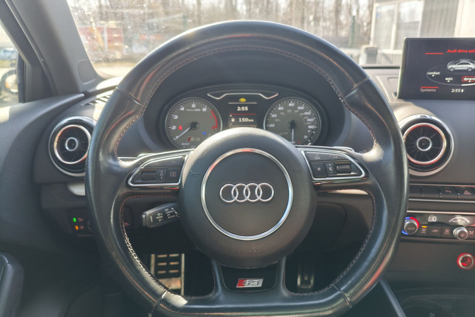 Продам Audi S3 2.0 TFSI S-Tronic 2015 года в Киеве