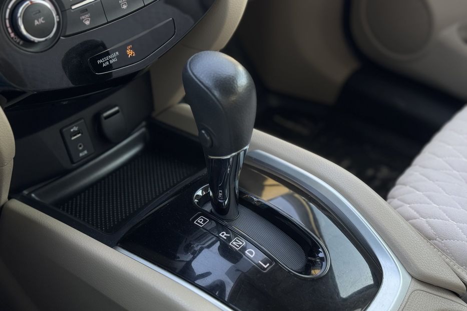 Продам Nissan Rogue COMIS  2016 года в г. Умань, Черкасская область