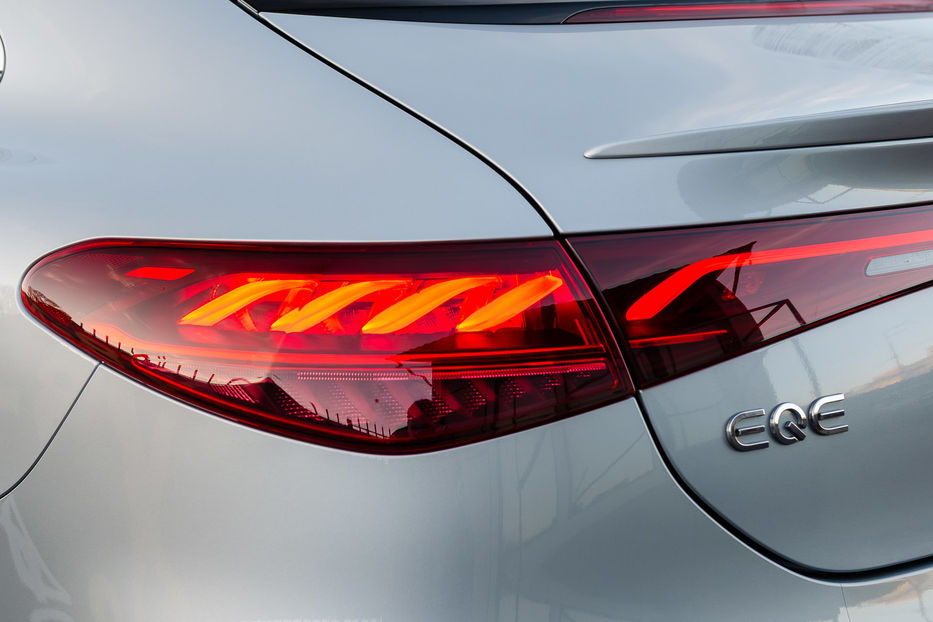 Продам Mercedes-Benz E-Class EQE 350+ 2022 года в Киеве