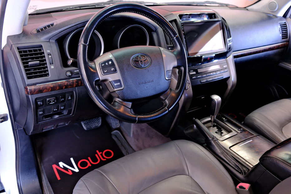 Продам Toyota Land Cruiser 200 2008 года в Одессе