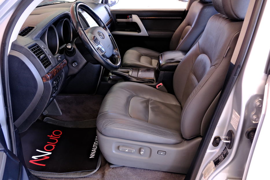 Продам Toyota Land Cruiser 200 2008 года в Одессе