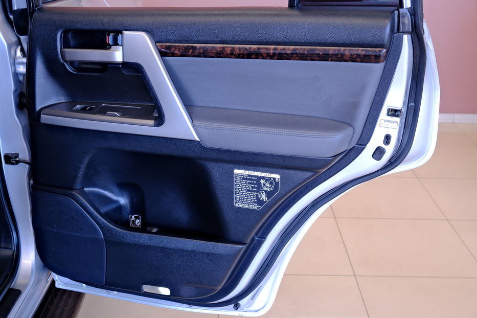 Продам Toyota Land Cruiser 200 2008 года в Одессе