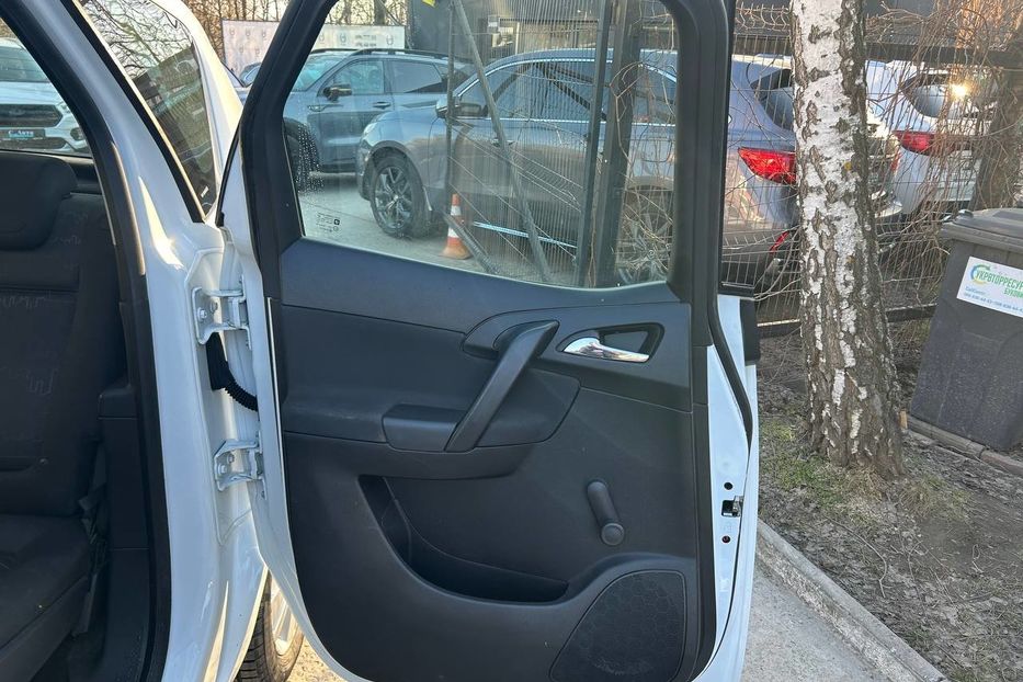 Продам Opel Meriva 2010 года в Черновцах