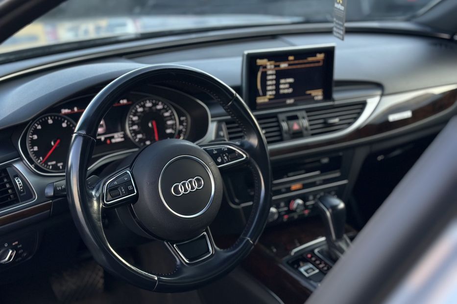 Продам Audi A6 2015 года в Луцке