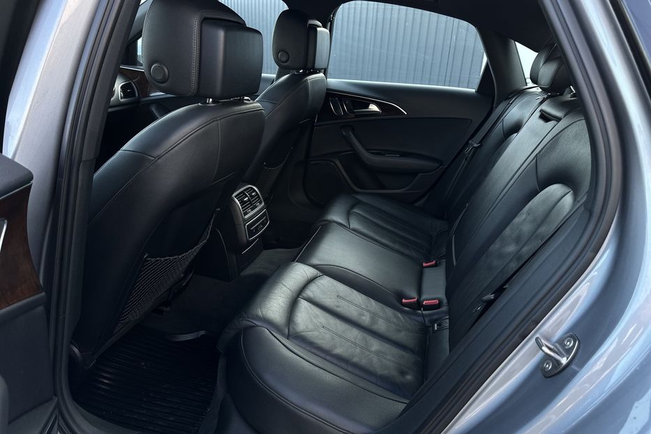 Продам Audi A6 2015 года в Луцке