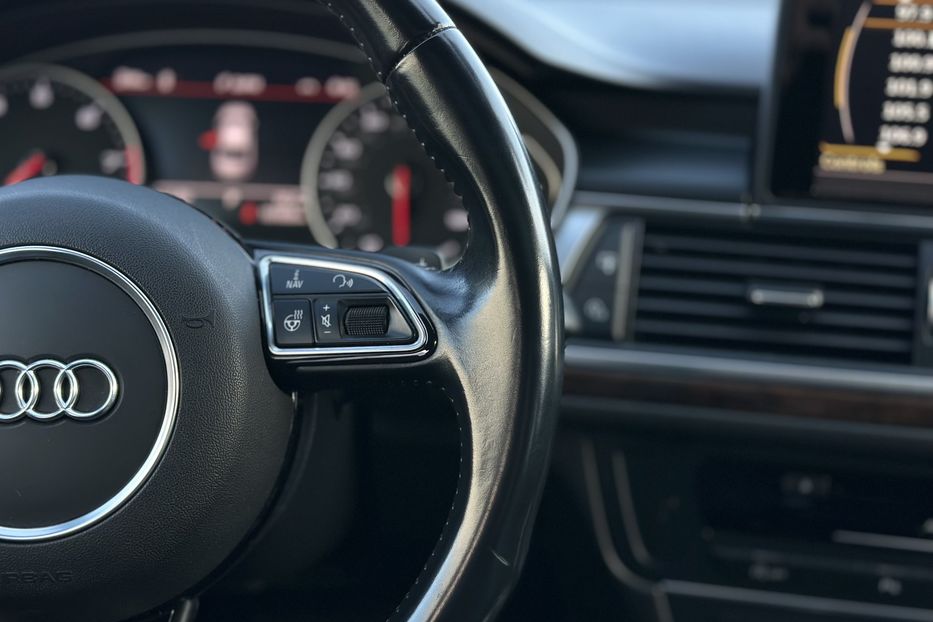 Продам Audi A6 2015 года в Луцке