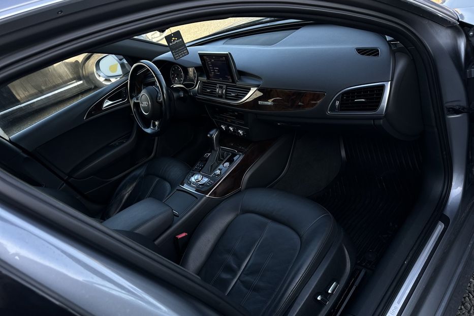 Продам Audi A6 2015 года в Луцке