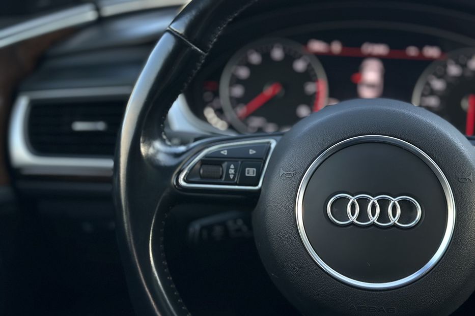 Продам Audi A6 2015 года в Луцке