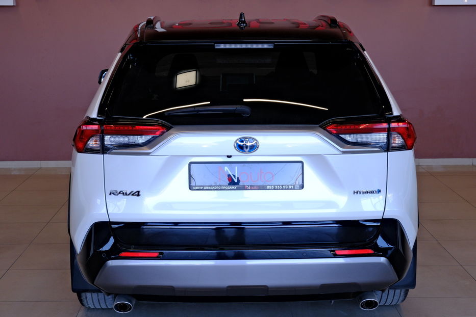 Продам Toyota Rav 4 Hybrid 2018 года в Одессе