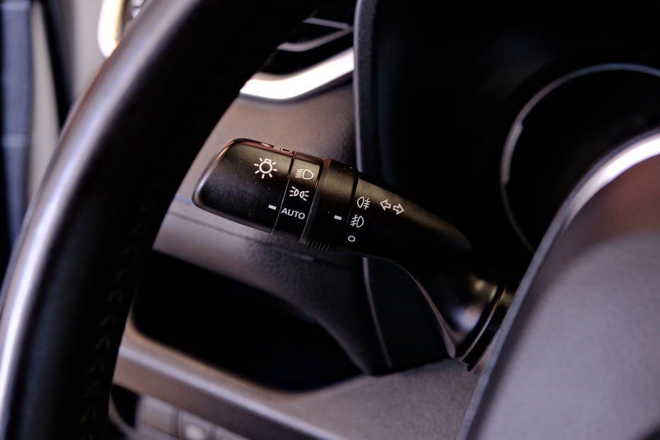 Продам Toyota Rav 4 Hybrid 2018 года в Одессе