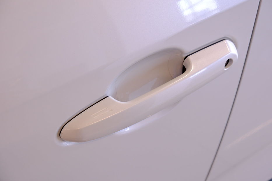 Продам Toyota Rav 4 Hybrid 2018 года в Одессе