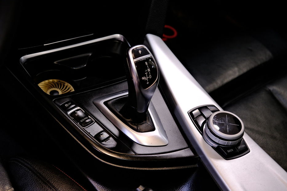 Продам BMW 328 d xDrive 2013 года в Одессе