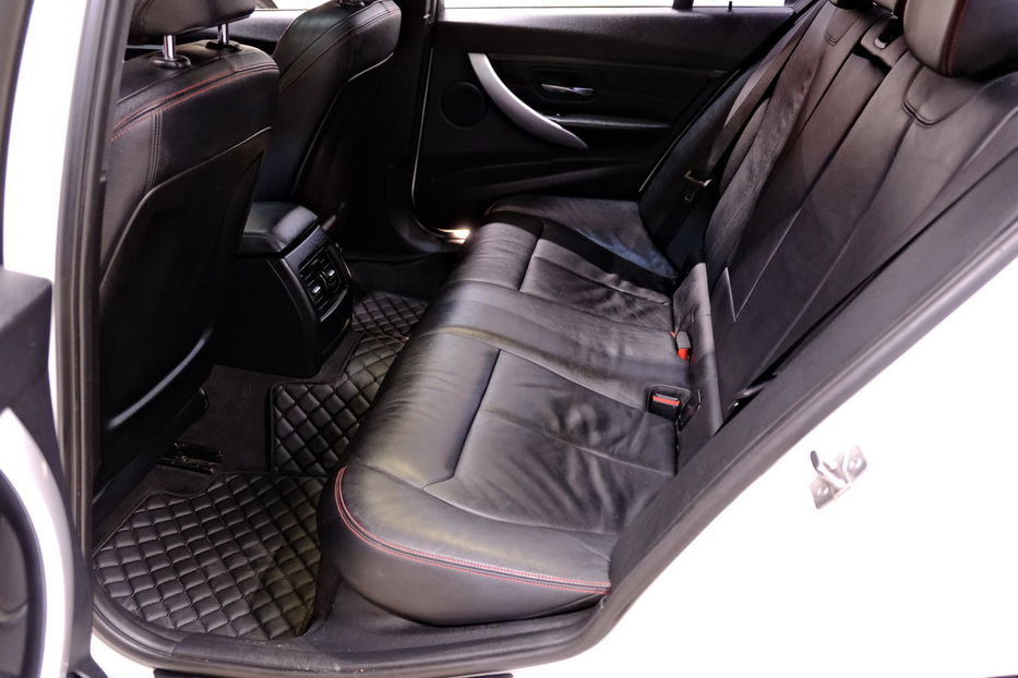 Продам BMW 328 d xDrive 2013 года в Одессе