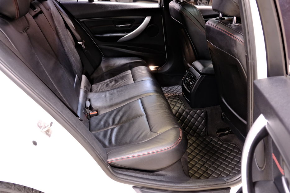 Продам BMW 328 d xDrive 2013 года в Одессе