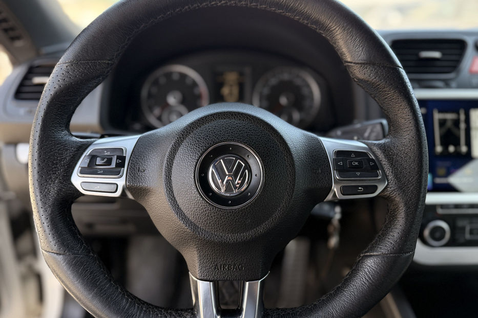 Продам Volkswagen Scirocco 2.0 TSI AT (200 к.с.) 2010 года в Киеве